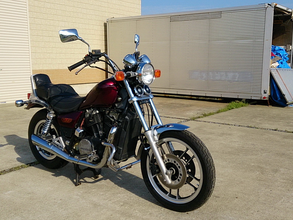 Купить мотоцикл Honda NV750Custom 1985 фото 7